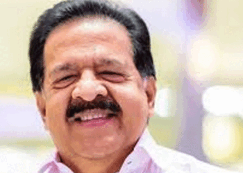 ഓര്‍ത്തഡോക്സ്-സഭ,-എൻഎസ്എസ്-ആസ്ഥാനങ്ങളിലെത്തി-രമേശ്-ചെന്നിത്തല;-സന്ദർശനങ്ങളിൽ-രാഷ്ട്രീയ-പ്രാധാന്യമില്ലെന്നും-വ്യക്തിപരമായ-ബന്ധങ്ങളുടെ-ഭാ​ഗമായെന്നും-പ്രതികരണം