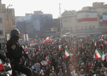 ആണവ-ധാരണ-അന്തിമമാകുന്നതിന്-ഒരു-കൈയ്യകലം-മാത്രമെന്ന്-ഇറാൻ-വിദേശകാര്യ-മന്ത്രി;-അതിനിടെ-ഇറാൻ-ജനതയെ-അഭിസംബോധന-ചെയ്ത്-അമേരിക്കൻ-ഇന്‍റലിജൻസ്-ഏജൻസിയുടെ-പോസ്റ്റ്