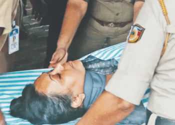 വീണാ-ജോർജ്-ഇന്നും-ആശുപത്രിയിൽ-തുടരും;-കൈകൾക്ക്-വേദന;-എംആർഐയിൽ-കാര്യമായ-പ്രശ്നങ്ങളൊന്നും-ഇല്ല