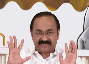 ‘എന്തൊരു-നുണയാണിത്,-മുഖ്യമന്ത്രി-ഉൾപ്പടെയുള്ള-സിപിഎം-നേതാക്കൾ-പച്ചക്കളളം-പ്രചരിപ്പിച്ച്-സംസ്ഥാനമാകെ-വ്യാപക-അക്രമം-അഴിച്ചുവിടുകയാണ്;സ്പീക്കർ-ഗൂഢാലോചനയിൽ-പങ്കാളിയാവാൻ-പാടില്ലായിരുന്നു‘-വി-ഡി-സതീശൻ