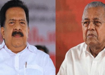 ഒരു-കോടിയിലേറെ-പേരുടെ-വ്യക്തിഗത-ഡാറ്റയാണ്-മുഖ്യമന്ത്രിയുടെ-ഓഫീസ്-സ്വകാര്യ-കമ്പനിയ്ക്ക്-ചോർത്തി-നല്കിയത്;-സ്ത്രീ-സുരക്ഷാ-പദ്ധതിയിൽ-പേരു-നല്കിയവരുടെ-വിവരങ്ങളും-കൈമാറി;-കത്തുകൾ-പുറത്തുവിട്ട്-രമേശ്-ചെന്നിത്തല