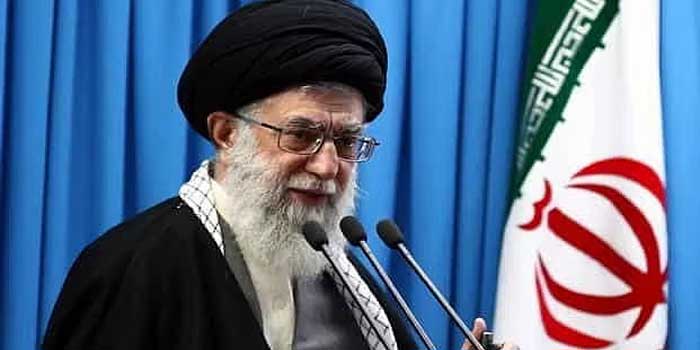 ഇറാനെ-ഞെട്ടിച്ച്-ഖമനേയിയുടെ-മരണം,-വ്യോമാക്രമണത്തിൽ-കൊല്ലപ്പെട്ടത്-മൂന്ന്-ദശാബ്ദത്തിലേറെയായി-ഇസ്ലാമിക്-റിപ്പബ്ലിക്കിന്റെ-ആത്മീയവും-രാഷ്ട്രീയവുമായ-കേന്ദ്രശക്തി!!-40-ദിവസത്തെ-ദുഃഖാചരണം,-എഴ്-ദിവസത്തെ-അവധി