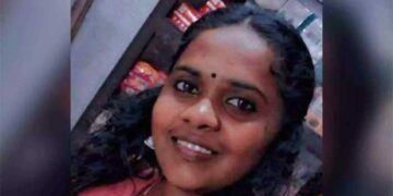 അമ്മയെ-കാണാതെ-അന്വേഷിച്ചെത്തിയ-മകൻ-കണ്ടത്-ജീവനറ്റുകിടക്കുന്ന-ബിജിയെ!!-വാക്കുതർക്കത്തിനിടെ-കഴുത്തിൽ-കിടന്ന-ഷാൾ-കൊണ്ട്-മുറുക്കി-ഭർത്താവ്-ഭാര്യയെ-കൊലപ്പെടുത്തി,-അരുംകൊല-ഹോട്ടലിനുള്ളിൽവച്ച്