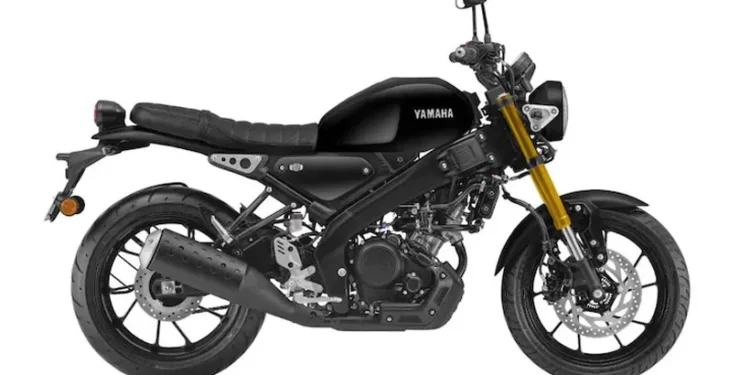 കറുപ്പഴകിൽ-സ്വർണ്ണത്തിളക്കം;-പുത്തൻ-ലുക്കിൽ-യമഹ-xsr155-വിപണിയിൽ!