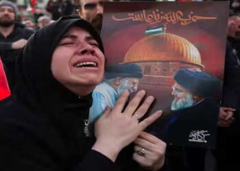 അമേരിക്കയും-ഇസ്രയേലും-മരണക്കെണിയൊരുക്കിയതറിയാതെ-ഖമനേയി!!-ഒരു-സൈഡിൽ-ഖമനേയിയെ-ഒളിവിൽ-വിടാതെ-ആണവ-ചർച്ചകൾ-നടക്കുമ്പോൾ-മറുസൈഡിൽ-രഹസ്യമായി-തീർക്കാനുള്ള-കുരുതിക്കളം-തയാറാക്കി-ട്രംപ്!!-എല്ലാവരേയും-ഒരുമിച്ച്-അവസാനിപ്പിക്കാൻ-ഖമനേയി-കൂടിക്കാഴ്ച-നടത്തുന്ന-സമയം-തെരഞ്ഞെടുത്തു,-ഓഫീസ്-കെട്ടിടവും-പരിസരവും-ഒന്നടങ്കം-ബോംബിട്ട്-തകർത്ത-ഇരട്ട-സൈനിക-നീക്കം