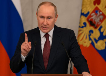 ഖത്തറിന്-കാവലായി-റഷ്യൻ-പിന്തുണ!-എന്ത്-സഹായത്തിനും-കൂടെയുണ്ട്;-ഖത്തർ-അമീറിനെ-വിളിച്ച്-പുടിൻ