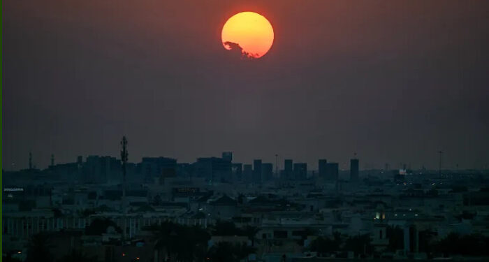 ഇറാന്റെ-രണ്ട്-പോര്വിമാനങ്ങള്-വെടിവച്ചിട്ട്-ഖത്തര്,-ബാലിസ്റ്റിക്-മിസൈലുകളും-ഡ്രോണുകളും-തകര്ത്തു,-പ്രതിരോധം-ശക്തമാക്കിയതായി-അധികൃതര്