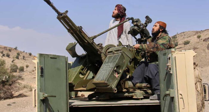 പാകിസ്ഥാന്-സൈനിക-താവളങ്ങള്-ആക്രമിച്ച്-താലിബാന്,-നിരവധി-പാക്-സൈനിക-പോസ്റ്റുകൾ-പിടിച്ചെടുത്തു,-അഞ്ചു-ദിവസത്തിനിടെ-കൊല്ലപ്പെട്ടത്-23ഓളം-പാക്-സൈനികര്