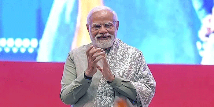 ഇൻസ്റ്റഗ്രാമിലും-യൂറ്റ്യൂബിലും-മോദി-തന്നെ-താരം!-3-കോടി-സബ്സ്ക്രൈബർമാരെന്ന-നേട്ടത്തിലേയ്ക്ക്-പ്രധാനമന്ത്രിയുടെ-ചാനൽ;-ട്രംപിനെക്കാൾ-ഏഴ്-മടങ്ങ്-കൂടുതൽ!