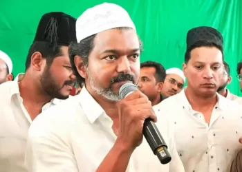 മതനിരപേക്ഷതയിൽ-വിട്ടുവീഴ്ചയില്ല!-ഇഫ്താർ-വിരുന്നിൽ-നിലപാട്-വ്യക്തമാക്കി-വിജയ്