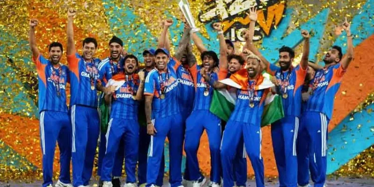 ടി20-ലോകകപ്പിൽ-ചരിത്ര-നേട്ടം;-ഇന്ത്യൻ-ടീമിന്-131-കോടി-രൂപ-സമ്മാനത്തുക-പ്രഖ്യാപിച്ച്-ബിസിസിഐ