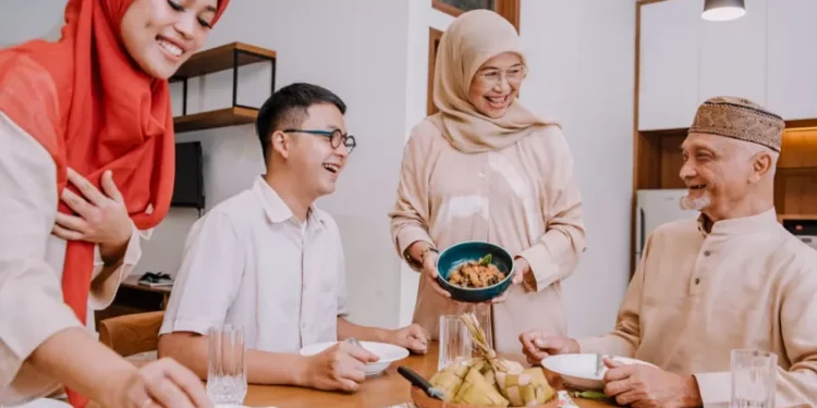 റമദാനിന്-ശേഷം-ആരോഗ്യകരമായ-ജീവിതത്തിലേക്ക്-എങ്ങനെ-മടങ്ങാം?-അറിയേണ്ടതെല്ലാം