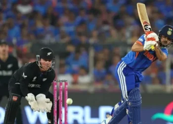 പ്ലെയിങ്-ഇലവനില്‍-പോലും-ഉറപ്പില്ലാതെ-എത്തിയ-സഞ്ജു;-ചരിത്ര-തിരിച്ചുവരവോടെ-ടൂര്‍ണമെന്റിന്റെ-താരമായി