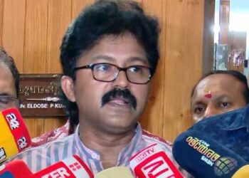 തല-നന്നായതോടെ-വാലുകളും-നന്നായി!!-‘പാർട്ടി-വാക്ക്-തന്നതാണ്-സിറ്റിങ്-എംഎൽഎമാർ-മത്സരിക്കുമെന്ന്…-നിരാശയും-വേദനയുമുണ്ട്,-പക്ഷെ-പ്രതിഷേധമില്ല,-പാർട്ടിയോ‌ട്-എന്നും-കൂറുള്ളവനാണ്…-നാമനിർദേശപത്രിക-ഉൾപ്പെടെ-തയ്യാറാക്കി-വച്ചിരിക്കുകയാണ്,-സഹപ്രവർത്തകരോട്-ആലോചിച്ച്-അടുത്ത-കാര്യങ്ങൾ-തീരുമാനിക്കും’-എൽദോസ്-കുന്നപ്പിള്ളി