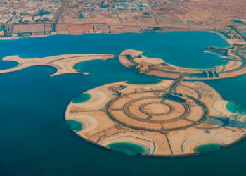 സന്ദര്ശകരെ-സ്വീകരിക്കാൻ-റാക്-വിനോദ-കേന്ദ്രങ്ങള്