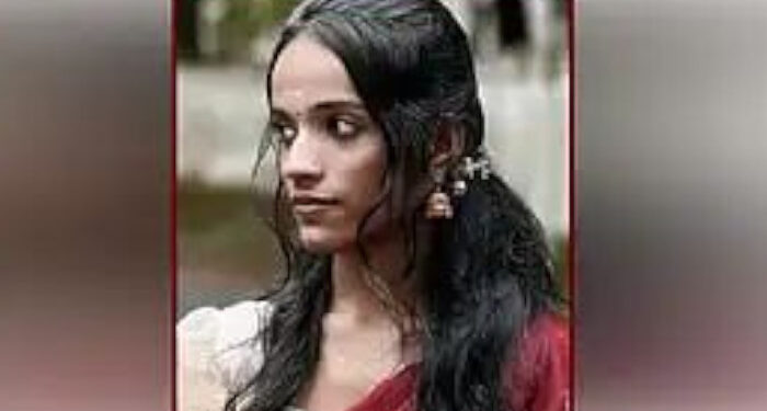 കോളജില്-പോയ-25കാരി-വൈകുന്നേരമായിട്ടും-തിരിച്ചെത്തിയില്ല,-എംബിഎ-വിദ്യാര്ഥിനിയുടെ-മൃതദേഹം-തോട്ടില്,-അന്വേഷണം-ശക്തമാക്കി-പൊലീസ്