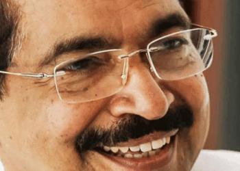 ‘ശൈലജയുടെ-ഓരോ-തോൽവിയും-സംഘടനാപരമായ-പ്രൊമോഷൻ-ലഭിക്കാനുള്ള-അവസരമായി;-ഇക്കുറി-പൊളിറ്റ്-ബ്യൂറോയിലേക്ക്-എടുക്കുമെന്നായിരിക്കും-ഓഫർ‘-സണ്ണി-ജോസഫ്