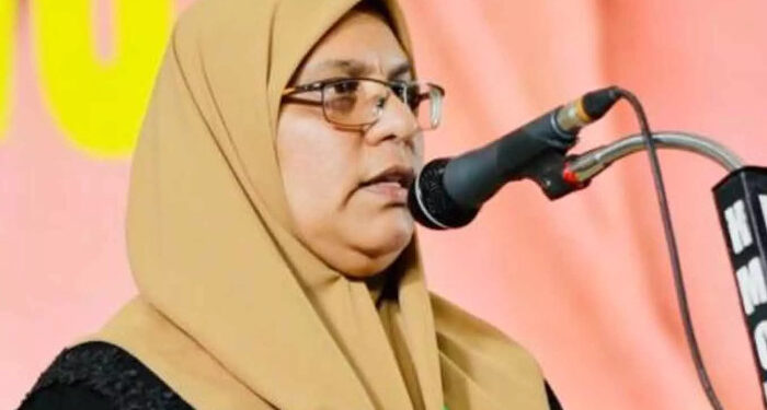 പറിച്ചെറിഞ്ഞവരുടെ-മുന്നിൽ-പച്ചപിടിച്ച്-പടരണം,-അല്ലാതെന്ത്?-സുഹ്റ-മമ്പാടിന്-സീറ്റ്-നല്കാത്തതില്-പ്രതിഷേധിച്ച്-മകന്