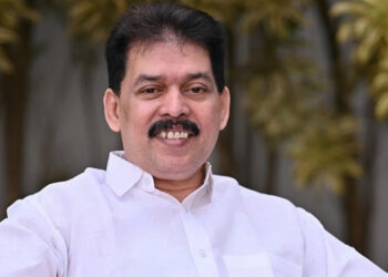 സിപിഎമ്മില്‍-മന്ത്രിമാര്‍ക്കും-എംഎല്‍എമാര്‍ക്കും-പോലും-നിലനില്‍പ്പില്ല,-പിന്നെ-സഹയാത്രികർ-അത്-തീരെ-പ്രതീക്ഷിക്കേണ്ടതില്ല,-പാര്‍ട്ടിയില്‍-നേരിട്ടത്-കൊടിയ-അവഗണന,മുൻ-എംഎൽഎ-കാരാട്ട്-റസാഖ്-മുസ്ലീം-ലീഗിലേക്ക്