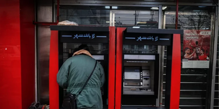 അമേരിക്കൻ-സമ്മർദ്ദത്തിന്-ഇറാന്റെ-മറുപടി-നോട്ടിലൂടെ!-10-ദശലക്ഷം-റിയാൽ-പുറത്തിറങ്ങുമ്പോൾ-പശ്ചിമേഷ്യയിൽ-സംഭവിക്കുന്നത്-എന്ത്?