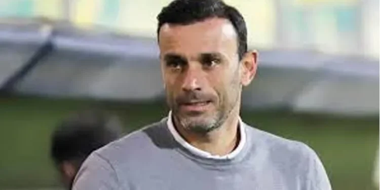 കേരള-ബ്ലാസ്റ്റേഴ്സ്-പരിശീലകന്-ദവീദ്-കറ്റാലയെ-പുറത്താക്കി