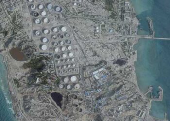 തുനിഞ്ഞിറങ്ങി-ഇറാൻ!!-തെക്കൻ-തീരപ്രദേശങ്ങളിലേക്കോ,-ഖാർഗ്-ദ്വീപുകളിലേക്കോ-ആക്രമണത്തിനു-മുതിർന്നാൽ-പുറത്തുകടക്കാൻ-വഴിയില്ലാതെ-​ഗൾഫ്-രാജ്യങ്ങളെ-ചുറ്റിക്കും!!-ഗൾഫ്-കടൽപാതകൾ-മൈനിട്ട്-അടയ്ക്കും-ഇറാന്റെ-മുന്നറിയിപ്പ്