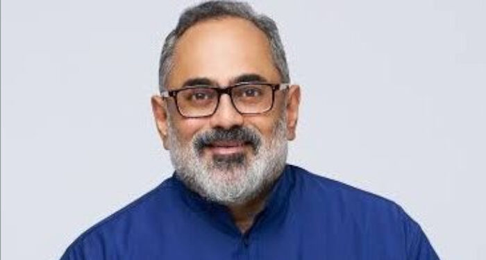 വിശ്വാസിയായ-എംഎൽഎ-വേണമെന്നല്ലേ-പറഞ്ഞുള്ളൂ,-അതെങ്ങനെ-വിദ്വേഷ-പ്രസംഗമാകും??-വത്തിക്കാനിൽ-മറ്റൊരു-മതസ്ഥനെ-ജനപ്രതിനിധിയാക്കുമോ??-ബി.-ഗോപാലകൃഷ്ണനെ-ന്യായീകരിച്ച്-രാജീവ്-ചന്ദ്രശേഖര്‍