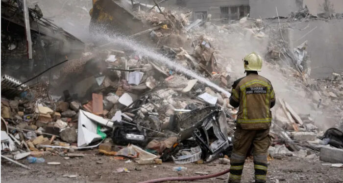 ഇറാന്‍-നിങ്ങളെപ്പോലുള്ള-ഒരാളുമായി-ഒരിക്കലും-യോജിപ്പിലെത്തില്ല,-ആദ്യ-ദിവസം-മുതല്‍-ഇതുവരെ-ഞങ്ങളുടെ-വാക്ക്-ഒന്നാണ്,-നിങ്ങള്‍-സ്വയം-ചർച്ച-നടത്തുകയാണോ??-സംഘര്‍ഷങ്ങള്‍-അവസാനിപ്പിക്കാന്‍-ചര്‍ച്ചകള്‍-നടക്കുന്നുണ്ടെന്ന-ട്രംപിന്റെ-വാദം-തള്ളി-ഇറാന്‍,