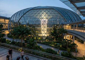 13-ാം-തവണയും-സിംഗപ്പൂർ-ഷാംഗി-വിമാനത്താവളം-ഒന്നാമത്;-ലോകത്തിലെ-ഏറ്റവും-മികച്ച-10-വിമാനത്താവളങ്ങൾ