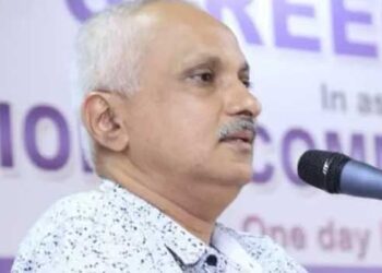 സൈബർ-വിദഗ്ധൻ-പി-വിനോദ്-ഭട്ടതിരിപ്പാടിന്റെ-വീട്ടിൽ-പട്ടാപ്പകൽ-കവർച്ച,-18.5-പവൻ-ആഭരണങ്ങൾ-മോഷണംപോയി,-കവർച്ച-ന‌ടന്നത്-വീട്ടുകാർ-ക്ഷേത്ര-ദർശനത്തിനു-പോയപ്പോൾ