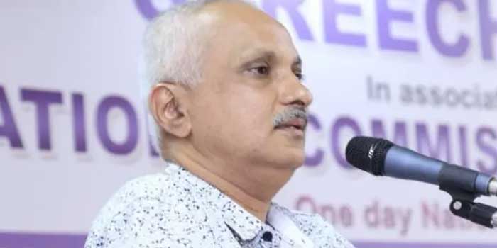 സൈബർ-വിദഗ്ധൻ-പി-വിനോദ്-ഭട്ടതിരിപ്പാടിന്റെ-വീട്ടിൽ-പട്ടാപ്പകൽ-കവർച്ച,-18.5-പവൻ-ആഭരണങ്ങൾ-മോഷണംപോയി,-കവർച്ച-നടന്നത്-വീട്ടുകാർ-ക്ഷേത്ര-ദർശനത്തിനു-പോയപ്പോൾ