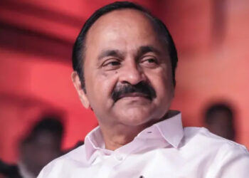 അഴിമതി-കേസുകളിൽ-കേന്ദ്ര-ഏജൻസികൾ-മുഖ്യമന്ത്രിയെ-ബ്ലാക്ക്-മെയിൽ-ചെയ്യുകയാണ്,-അമിത്-ഷായോ-നരേന്ദ്ര-മോദിയോ-പറഞ്ഞാൽ-ഏത്-കടലാസിലും-അദ്ദേഹം-ഒപ്പിടും,-പ്രീതി-പിടിച്ചുപറ്റാന്‍-പിണറായി-വിജയന്‍-90-ഡിഗ്രി-കുനിഞ്ഞാണ്-കേന്ദ്രത്തിന്-മുന്നിൽ-നിൽക്കുന്നത്-വി-ഡി-സതീശൻ