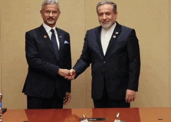 ‘ഹൊർമൂസ്-വഴി-ഇന്ത്യയ്ക്ക്-പോകാം;-ഒപ്പം-പാക്കിസ്ഥാൻ,-ഇറാഖ്,-ചൈന,-റഷ്യ-എന്നീ-രാജ്യങ്ങൾക്കും;-ഞങ്ങളുമായി-ആത്മാർത്ഥ-ബന്ധമുള്ളവർക്കാണ്-ഈ-അനുമതി’-ഇറാൻ