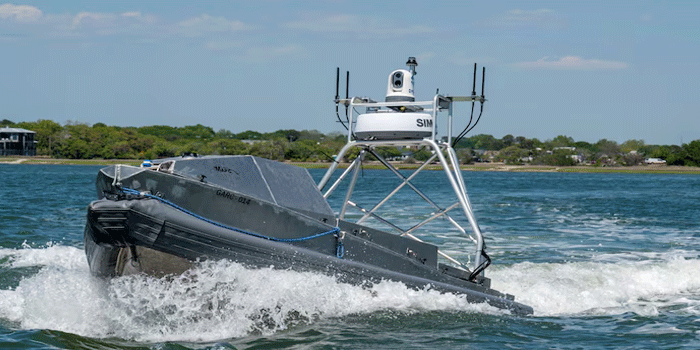 ഇറാനു-മുന്നിൽ-അമേരിക്കയുടെ-അടുത്ത-കരുനീക്കം;-പേർഷ്യൻ-ഗൾഫിൽ-അത്യാധുനിക-ഡ്രോൺ-ബോട്ടുകളിറക്കി;-ഹോർമൂസ്-ലക്ഷ്യമാക്കി-ആ-പോരാളിക്കൂട്ടം