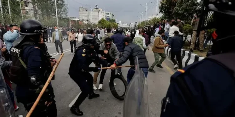 മുൻ-പ്രധാനമന്ത്രി-ഒലി-ശർമയുടെ-അറസ്റ്റ്!-കാഠ്മണ്ഡുവിൽ-ജനരോഷം-ഇരമ്പുന്നു