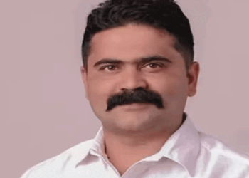 ലൈംഗികാതിക്രമ-പരാതി:-പാലക്കാട്-നഗരസഭ-കൗണ്സിലര്-പ്രശോഭ്-സി-വത്സനെ-കോൺഗ്രസിൽ-നിന്നും-പുറത്താക്കി