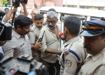 “രഞ്ജിത്ത്-നല്ല-മനുഷ്യൻ-അല്ല”,-കർമ-ആരെയും-വെറുതേ-വിടില്ല,-ഇത്തരം-വേട്ടക്കാരെ-അഴിക്കുള്ളിലിടണം,-പരാതി-നൽകിയ-നടിക്ക്-നന്ദി!!-പ്രതികരിക്കാന്-എനിക്ക്-15-വര്ഷം-വേണ്ടി-വന്നു,-രഞ്ജിത്തിന്റെ-അറസ്റ്റില്-പ്രതികരിച്ച്-ബംഗാളി-നടി