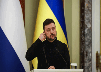 ഈസ്റ്ററിനോടനുബന്ധിച്ച്-വെടിനിർത്തൽ-വേണമെന്ന്-സെലെൻസ്‌കി;-‘നടക്കില്ല,-ഇത്തരമൊരു-ആവശ്യം-വെറും-പിആർ-സ്റ്റണ്ട്-മാത്രമല്ലെ‘യെന്ന്-റഷ്യ