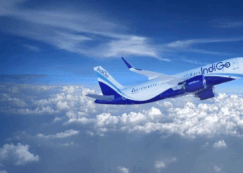 കീശ-കീറും-ആകാശയാത്ര;-ഇന്ധന-വില-കൂടിയതോടെ-യാത്രാനിരക്ക്-ഉയർത്തി-ഇൻഡി​ഗോ;-അന്താരാഷ്ട്ര-ടിക്കറ്റിന്-10,000-രൂപ-വരെ-വർധന;-ആഭ്യന്തര-യാത്രയ്ക്കും-ചിലവേറും