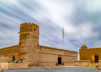 ബുർജ്-അൽ-ഖമീസ്-കോട്ടയിൽ-സന്ദർശകരേറി