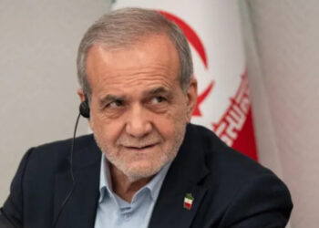 “അമേരിക്കൻ-ജനതയോട്-ഞങ്ങള്‍ക്ക്-ഒട്ടും-ശത്രുതയില്ല”,-ചിലര്‍-തങ്ങളെ-ഭീഷണിയായി-ചിത്രീകരിക്കുകയാണ്,-യു-എസ്-സര്‍ക്കാര്‍-ഇസ്രയേലിന്റെ-താത്പര്യങ്ങൾ-സംരക്ഷിക്കുന്ന-‘പ്രോക്സി’,-പ്രതിരോധിക്കുക-മാത്രമാണ്-തങ്ങള്‍-ചെയ്യുന്നത്,-അമേരിക്കൻ-ജനതയ്ക്ക്-തുറന്ന-കത്തുമായി-ഇറാന്‍-പ്രസിഡന്റ്