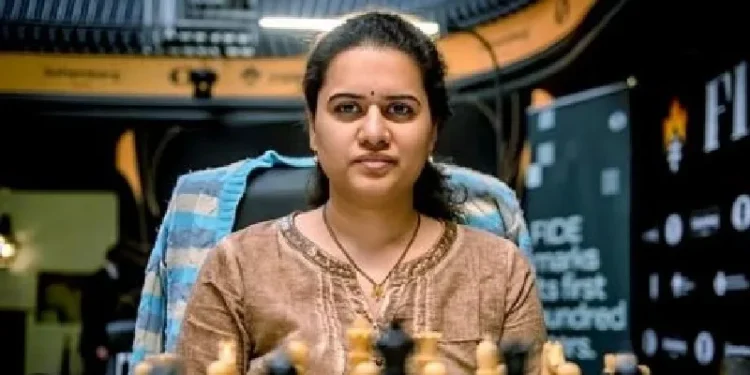 സൈപ്രസില്‍-കളിക്കാന്‍-വിസമ്മതിച്ചു;-കാന്‍ഡിഡേറ്റ്സില്‍‍-നിന്നും-വിട്ടുനിന്ന്-കൊനേരു-ഹംപി,-ഇന്ത്യയുടെ-വേദനയായി-ഹംപിയുടെ-അസാന്നിധ്യം