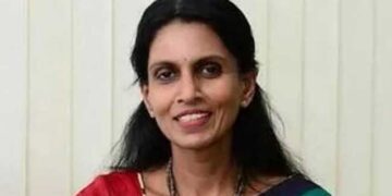 കേരളത്തിൽ-ലൗജിഹാദ്-നടക്കുമ്പോൾ-പോലും-സർക്കാർ-കണ്ണടച്ചിരിക്കുന്നു,-ഒരു-പോലീസ്-ഓഫീസറായ-എനിക്ക്-പോലും-ദുരനുഭവം-ഉണ്ടായി,-ഒരു-സഹായവും-ലഭിച്ചില്ല,-ഡിജിപി-പോലും-കൂടെ-നിന്നില്ല…-അടുത്തിടെ-ഒരു-മന്ത്രിയുടെ-ഭാര്യയ്ക്ക്-ദുരനുഭവം-ഉണ്ടായി,-സ്വന്തം-വീട്ടിൽ-പൂട്ടിയിട്ടു…-ഇതാണ്-കേരളത്തിന്റെ-അവസ്ഥ-വിവാദമുയർത്തി-ആർ-ശ്രീലേഖ