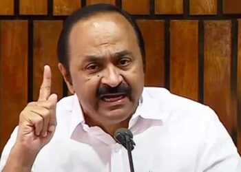 ‘കാപട്യമേ-നിന്റെ-പേരോ-പിണറായി’…ബിജെപി-ഈസ്റ്ററും-ക്രിസ്തുമസും-വരുമ്പോൾ-കേക്കുമായി-ക്രൈസ്തവ-ഭവനങ്ങളിലേക്ക്-പോകും!!-ആട്ടിൻതോലിട്ട-ചെന്നായ്ക്കളാണ്-ബിജെപി…-സിപിഐഎമ്മിന്റേയും-ബിജെപിയുടെയും-സംഘപരിവാറിന്റേയും-മുഖം-ഈ-തെരഞ്ഞെടുപ്പിൽ-പുറത്തുവരും,-എസ്ഡിപിഐ,-പിഡിപി,-ആർഎസ്എസ്-പിന്തുണകളെക്കുറിച്ച്-മുഖ്യമന്ത്രി-മിണ്ടുന്നില്ല-വി-ഡി-സതീശൻ