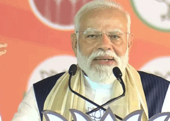 ‘അനൂപ്-ആന്റണി-എന്റെ-വലംകൈ;രാജ്യം-മുഴുവൻ-എനിക്കു-വേണ്ടി-സഞ്ചരിച്ചിട്ടുണ്ട്-അത്-ആർക്കും-അറിയാത്ത-കാര്യം‘:-നരേന്ദ്രമോദി-‘കോൺഗ്രസ്-കേന്ദ്രം-ഭരിച്ച-സമയത്തെക്കാൾ-അഞ്ച്-ഇരട്ടി-പണമാണ്-എൻഡിഎ-സർക്കാർ-കേരളത്തിനു-വേണ്ടി-നൽകിയത്-‘