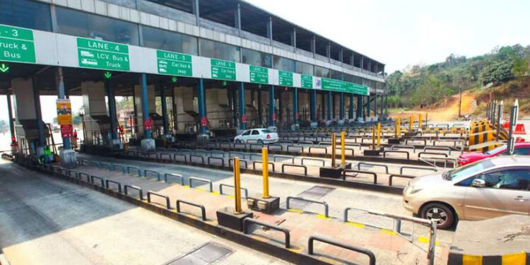 ദേശീയപാതകളിൽ-ടോൾ-നിരക്ക്-വർധിപ്പിച്ചു;-യാത്രകൾക്ക്-ഇനി-ചിലവേറും!