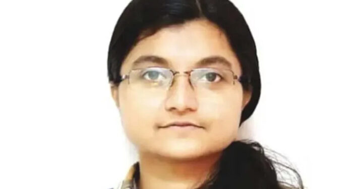 നാല്-ദിവസം-പിന്നിട്ടിട്ടും-ശരണ്യ-കാണാമറയത്ത്,-യാതൊരു-തുമ്പുമില്ലാതെ-പൊലീസ്,-ട്രക്കിങ്ങിന്-പുറപ്പെട്ടത്-പത്തംഗ-സംഘം,-അവസാനം-ഫോണ്ചെയ്ത്-പറഞ്ഞത്-വഴിതെറ്റിയെന്നു-മാത്രം,-അന്വേഷണം-ഊര്ജിതമാക്കി-അന്വേഷണ-സംഘം