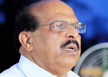 ഭുവനേശ്വരനെ-നിർബന്ധിച്ച്-കോളേജിൽ-വിട്ടത്-സിപിഎമ്മുകാർ,-കൊല്ലാൻ-സാഹചര്യമുണ്ടാക്കിയതു-എസ്എഫ്ഐ-ഗുണ്ടകൾ!!നായന്മാരുടെ-വീട്ടിൽ-മാത്രമേ-സുജാത-പോകൂ,-നായരെന്ന്-അറിയിക്കാൻ-തുളസിപ്പൂവും-മുല്ലപ്പൂവും-വയ്ക്കും…ജി-സുധാകരൻ,-പത്തുവോട്ടിനായി-കള്ളം-പറയാൻ-ജി-സുധാകരനു-നാണമില്ലേ?-സുധാകരനാണോ-കൊല്ലാൻ-കൂട്ടുനിന്നത്?-ആർ.-നാസർ