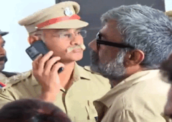 ഒടുവിൽ-ഉപാധികളോടെ-സംവിധായകൻ-ര‍ഞ്ജിത്തിന്-ജാമ്യം;-സാക്ഷികളെ-സ്വാധീനിക്കില്ലെന്നും-അവരുടെ-പരിധിൽ-പോലും-പ്രവേശിക്കില്ലെന്നും-കോടതിയ്ക്ക്-വാക്കു-നല്കി-പുറത്തേയ്ക്ക്