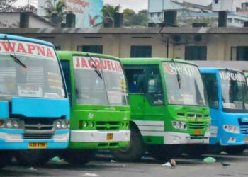 ബസുകളിൽ-സീറ്റുകൾക്കിടയിൽ-കൃത്യമായ-അകലം-വേണം!-മനുഷ്യാവകാശ-കമ്മീഷന്റെ-കർശന-ഉത്തരവ്